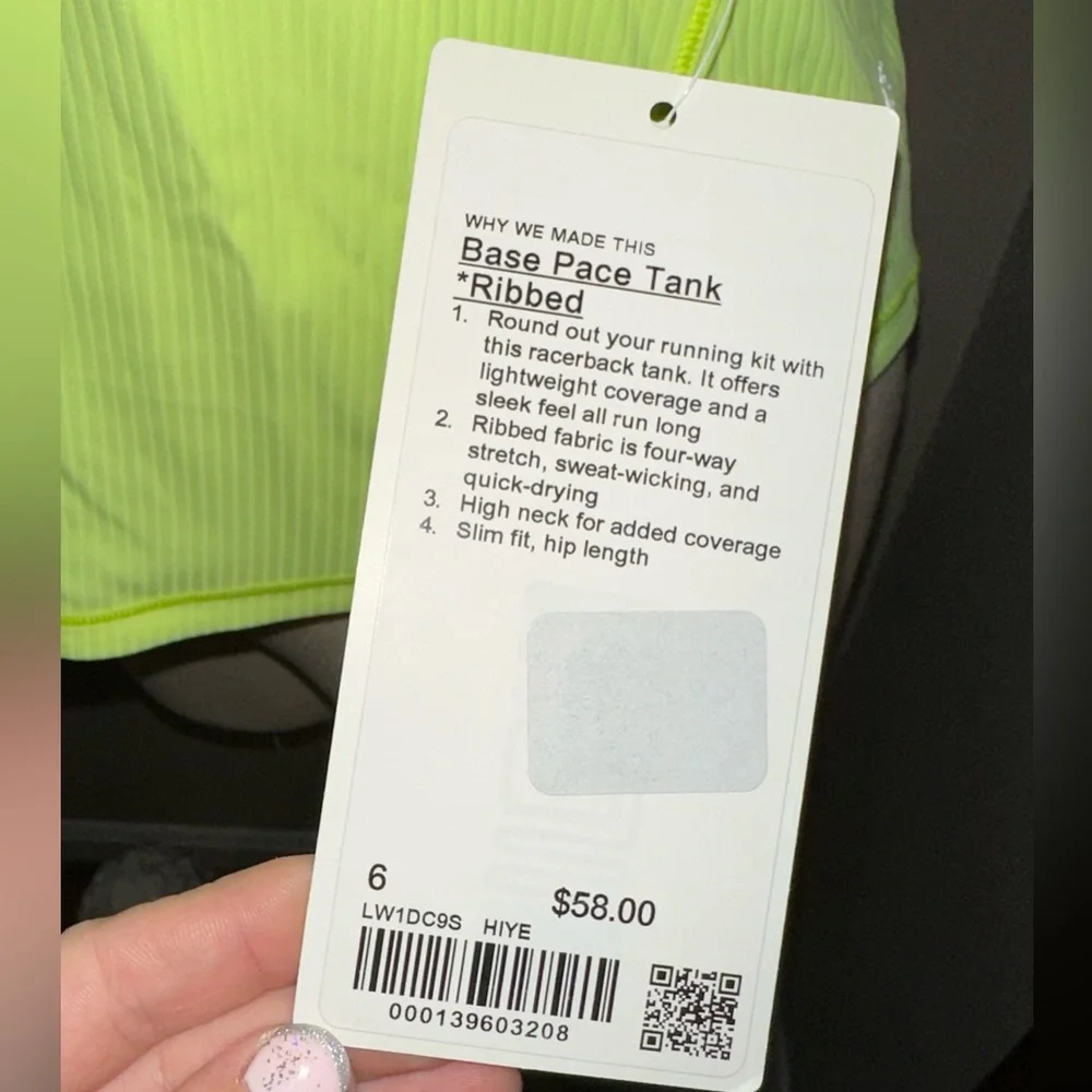 Lululemon tank - Picture 2 of 3